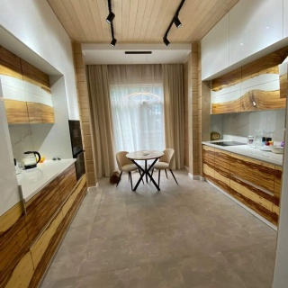 Объявление Дом, 255м2, 2 эт, 13 сот.